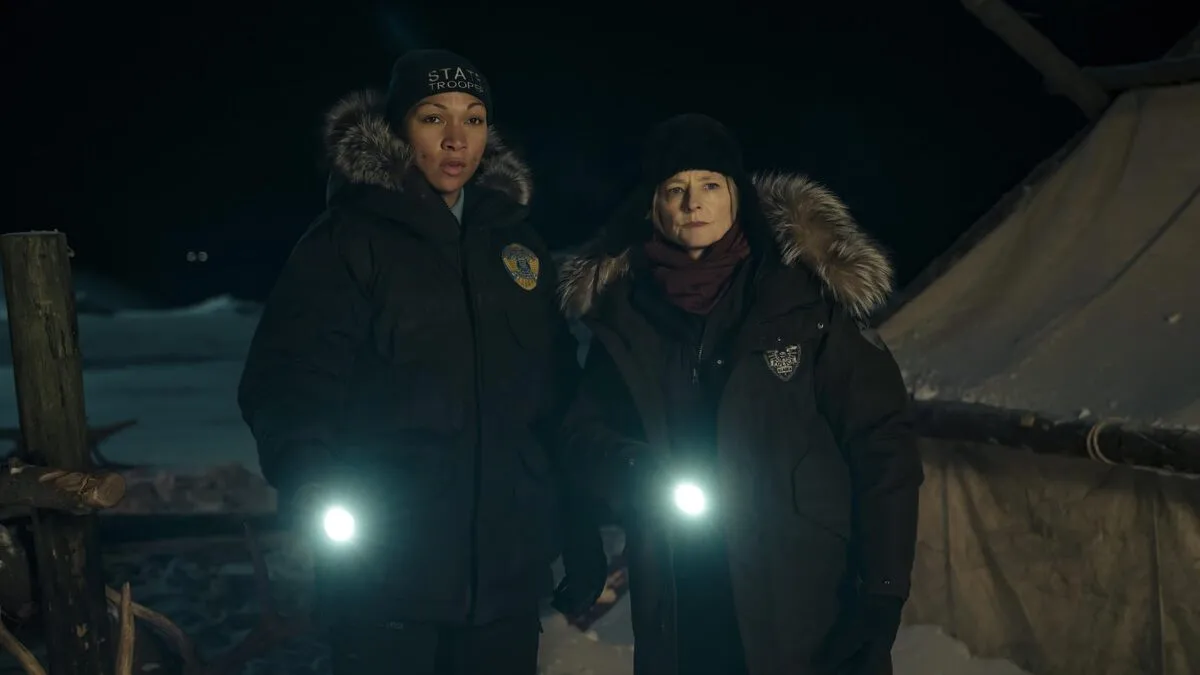 Jodie Foster y Kali Reis en True Detective: Night Country